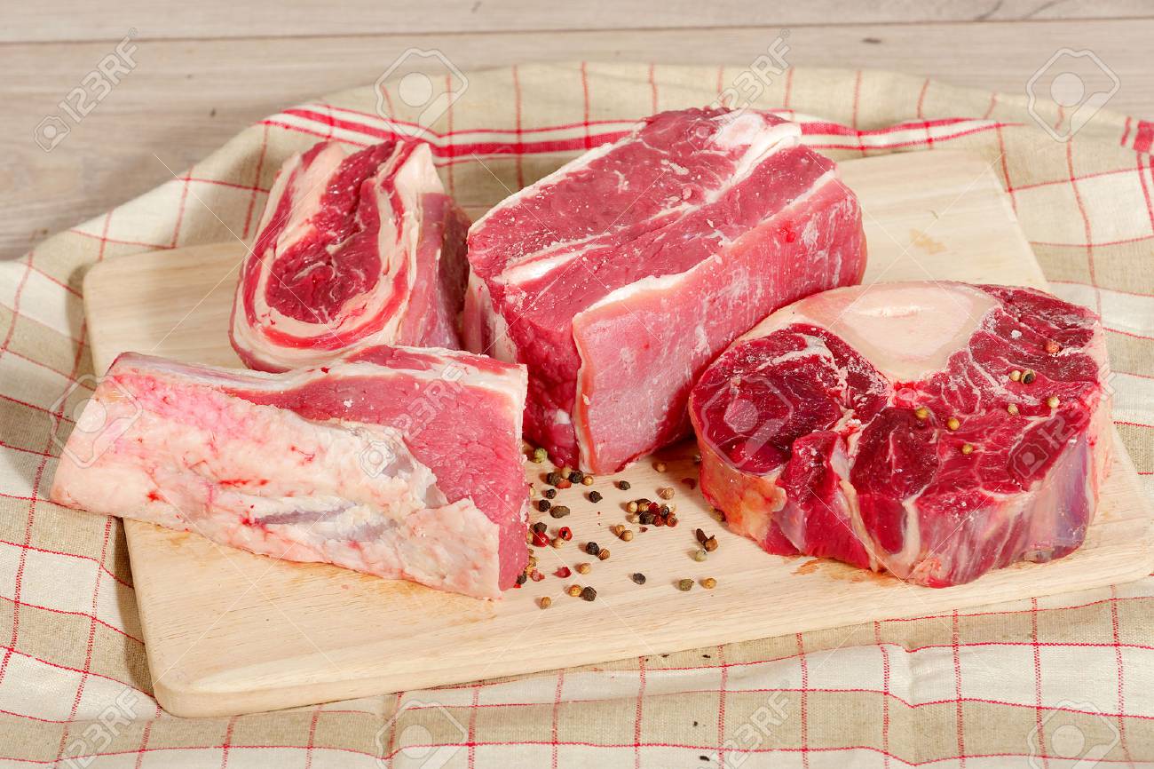 Grupo De Carne De Res Para El Frances Pot Au Feu Fotos Retratos