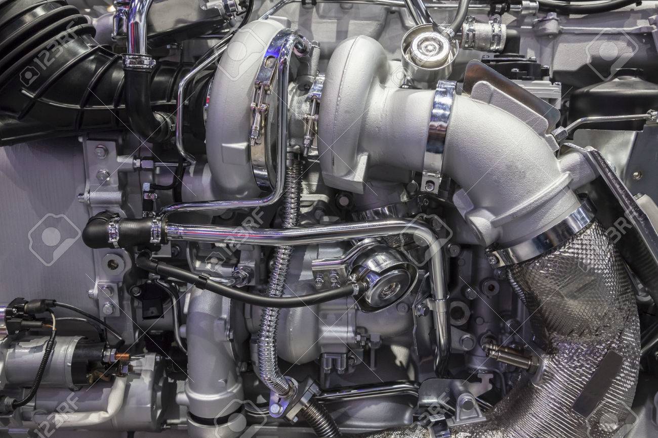 Turbo Diesel Trucks >> Heavy Duty Truck Turbo Diesel Engine With Two Turbochargers Turbo Diesel Trucks >> Heavy Duty Truck Turbo Diesel Engine With Two Turbochargers