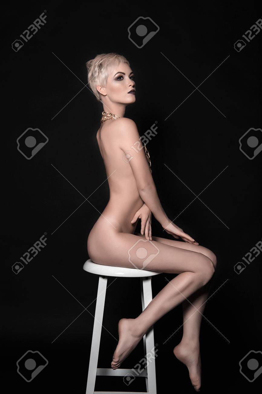 Beautiful Nude Woman With Long Legs. Naked Sexy Girl With Perfect.