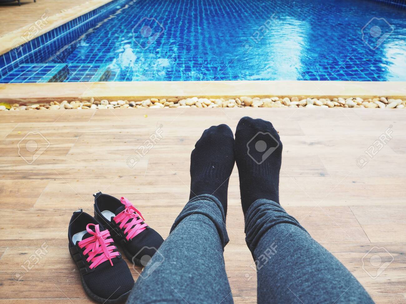 swimming pool shoes