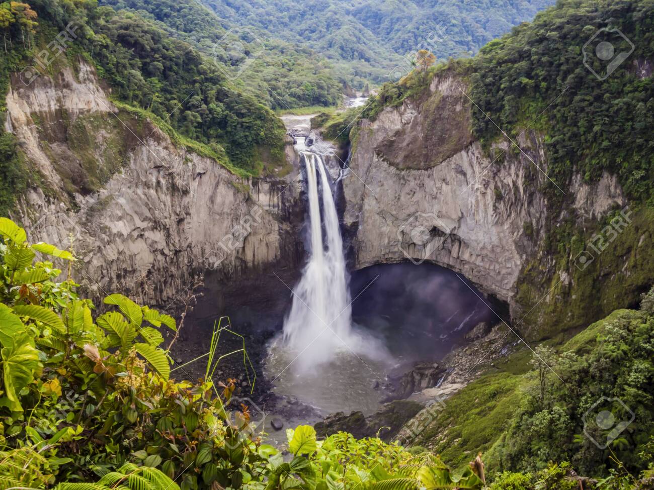 Majestic San Rafael waterfalls in the lush rainforest of Ecuadorian Amazon - 133166921 Majestic San Rafael waterfalls in the lush rainforest of Ecuadorian Amazon - 133166921