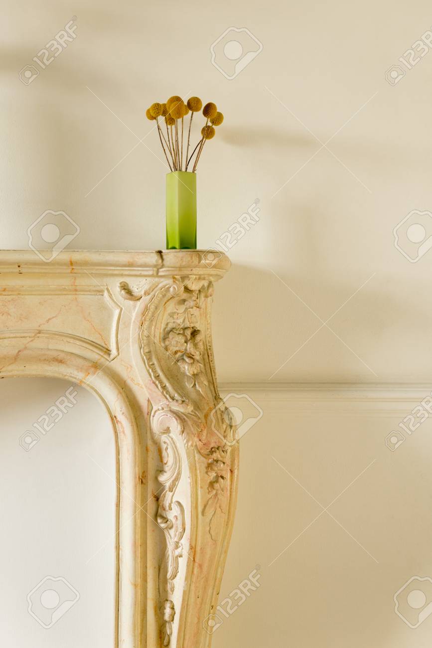 Marble Foyer Table With Dried Billy Buttons In Vase On Top Stock