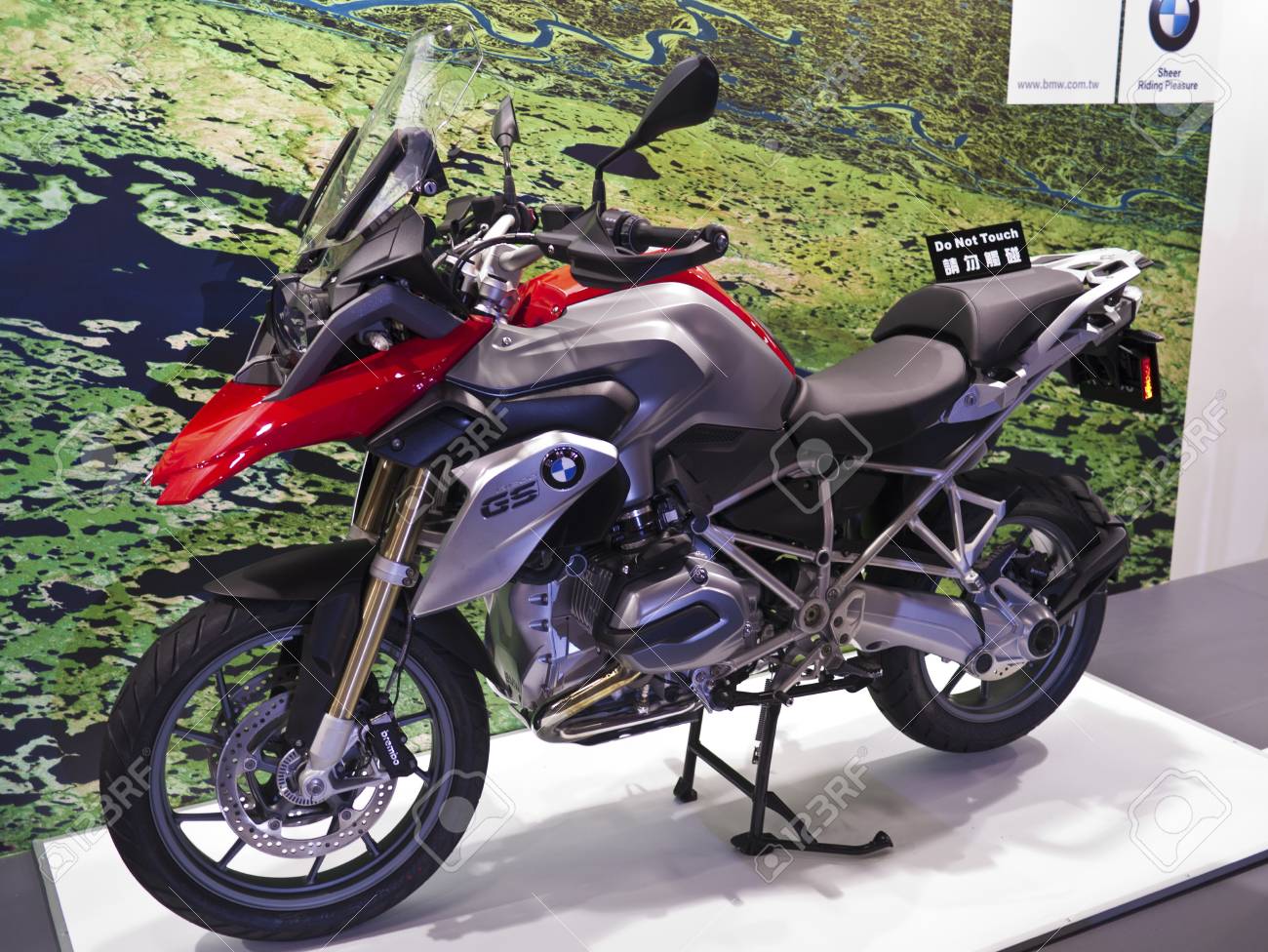 Trade Motorcycle For Car >> Taipei Taiwan December 21 Bmw Heavy Motorcycle Gs In 2013 Trade Motorcycle For Car >> Taipei Taiwan December 21 Bmw Heavy Motorcycle Gs In 2013
