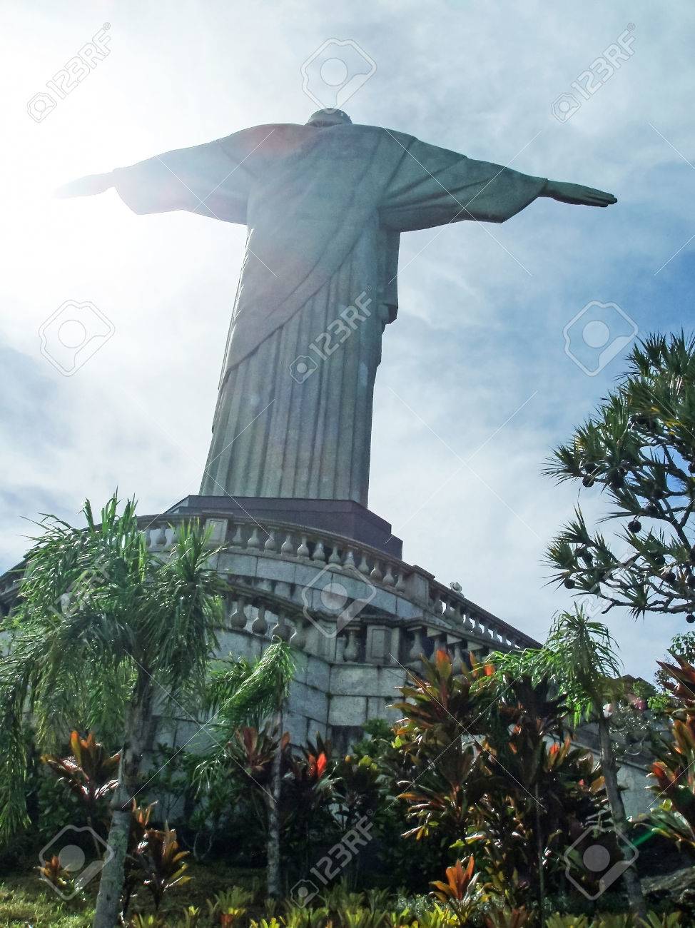 Cristo Redentor Una Estatua De Jesucristo De Atras En Rio De Janeiro Brasil Fotos Retratos Imagenes Y Fotografia De Archivo Libres De Derecho Image Cristo Redentor Una Estatua De Jesucristo De Atras En Rio De Janeiro Brasil Fotos Retratos Imagenes Y Fotografia De Archivo Libres De Derecho Image