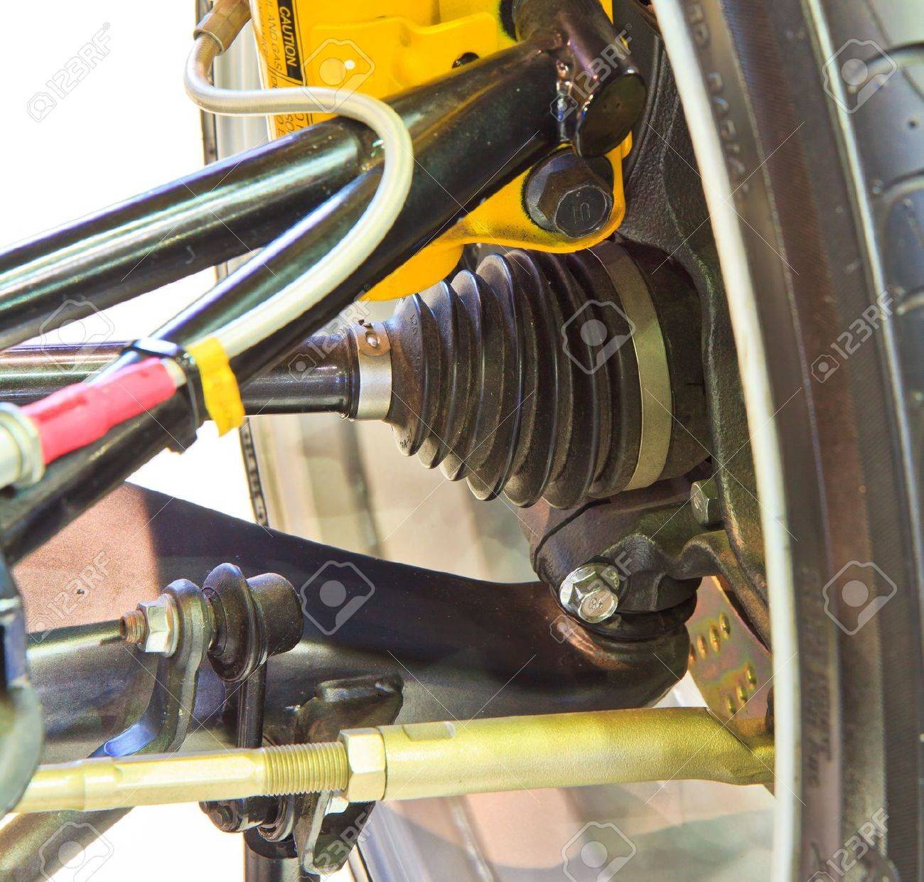 車のシャフトの軸 の写真素材 画像素材 Image