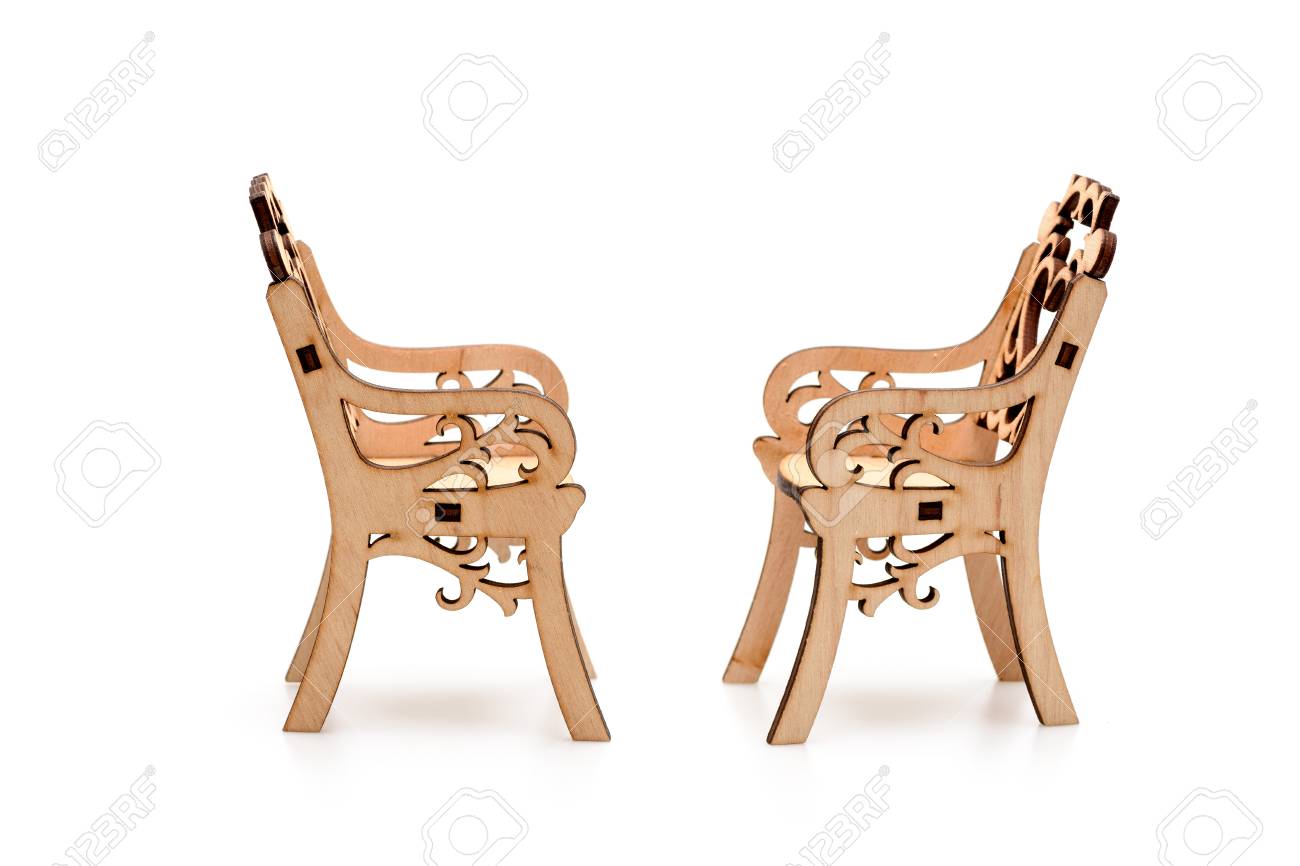 Sur Chaise Le Fond En Bois Décorative Isolé Avec Coeur Dos Deux thrQsdC