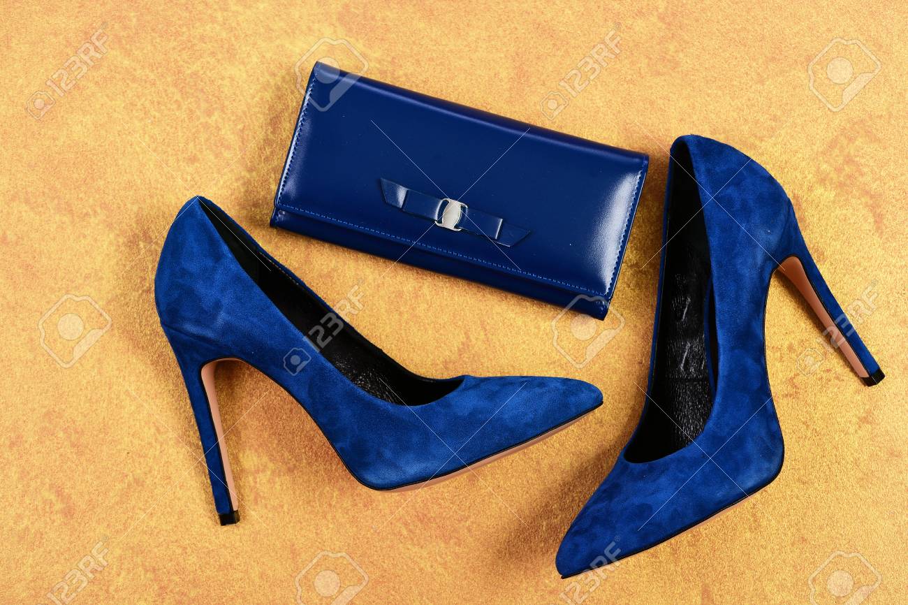 fancy navy blue shoes