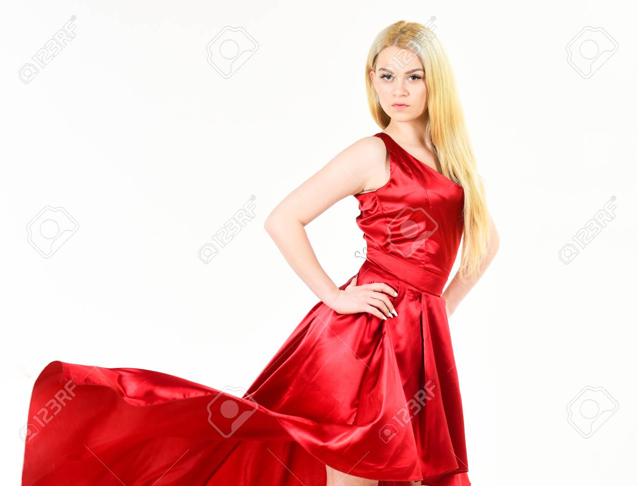 Long gown with tail Clearance