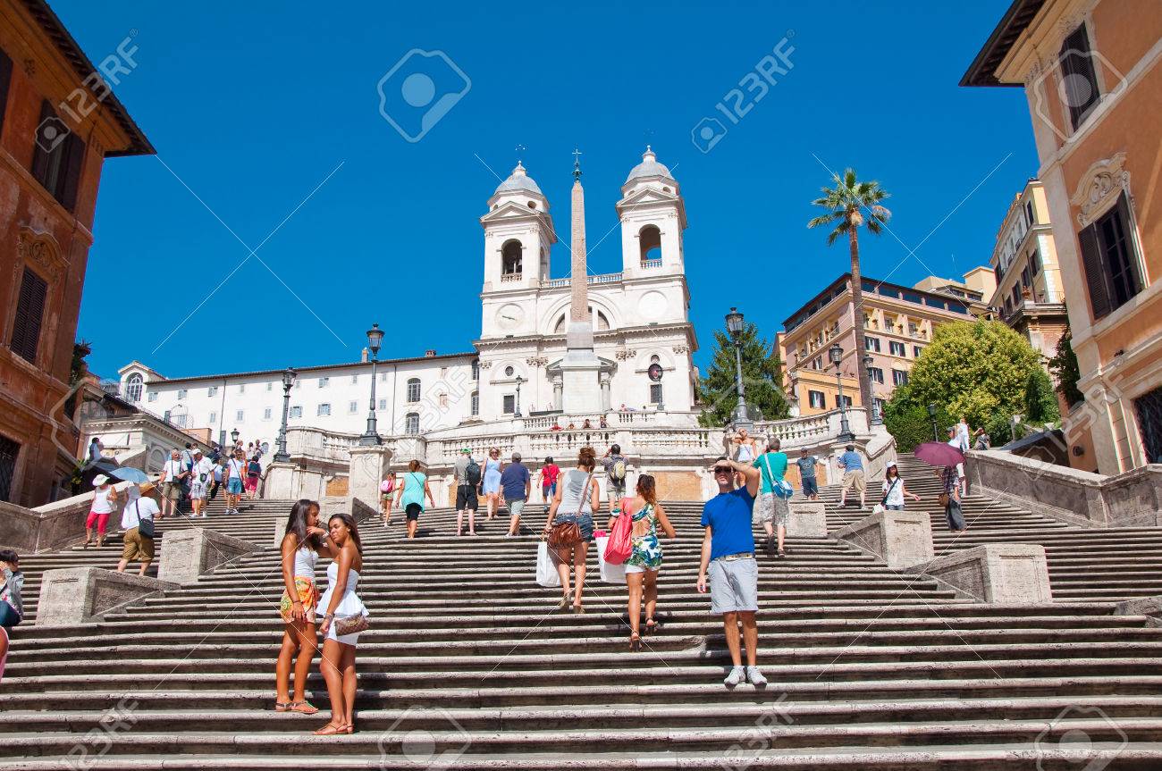 RÃma augusztus 7. a spanyol lépcsÅ, látta a piazza di spagna ...