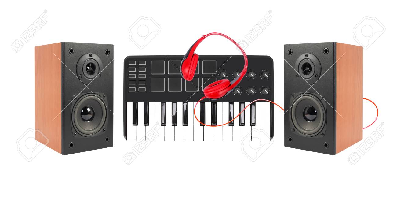 Music And Sound Two Line Array Loudspeaker Enclosure Cabinet