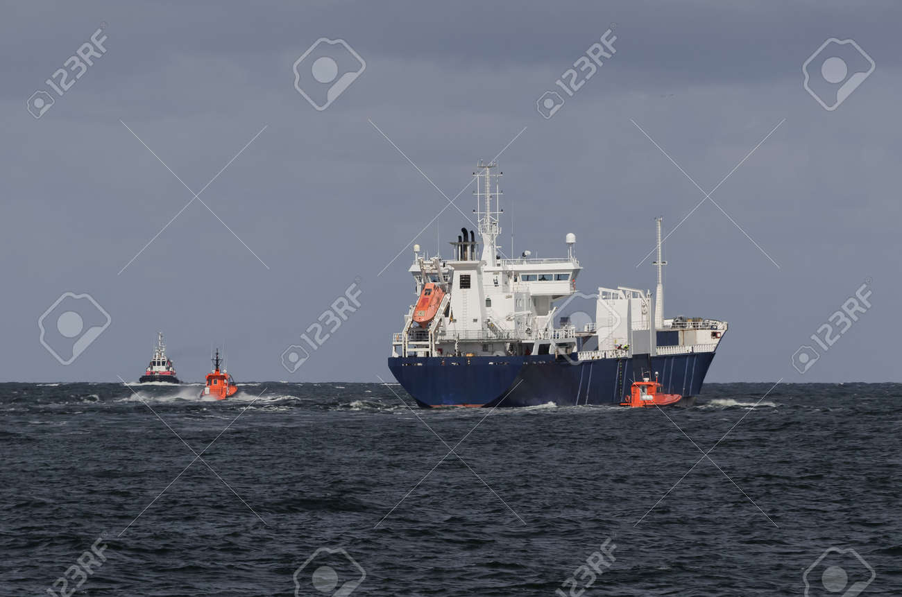 MARITIME TRANSPORT - Ship sails from the port to sea on a cruise - 171900021 MARITIME TRANSPORT - Ship sails from the port to sea on a cruise - 171900021