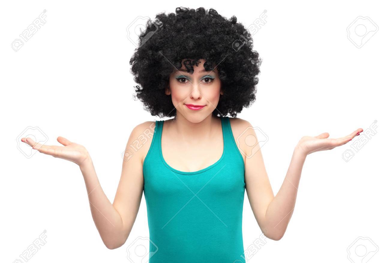 混乱を表現するアフロの髪を持つ女性 の写真素材 画像素材 Image 混乱を表現するアフロの髪を持つ女性 の写真素材 画像素材 Image