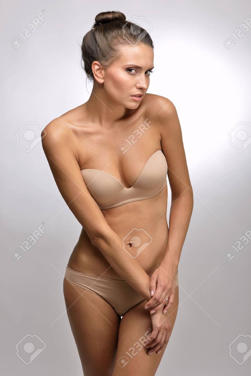 lenceria color carne