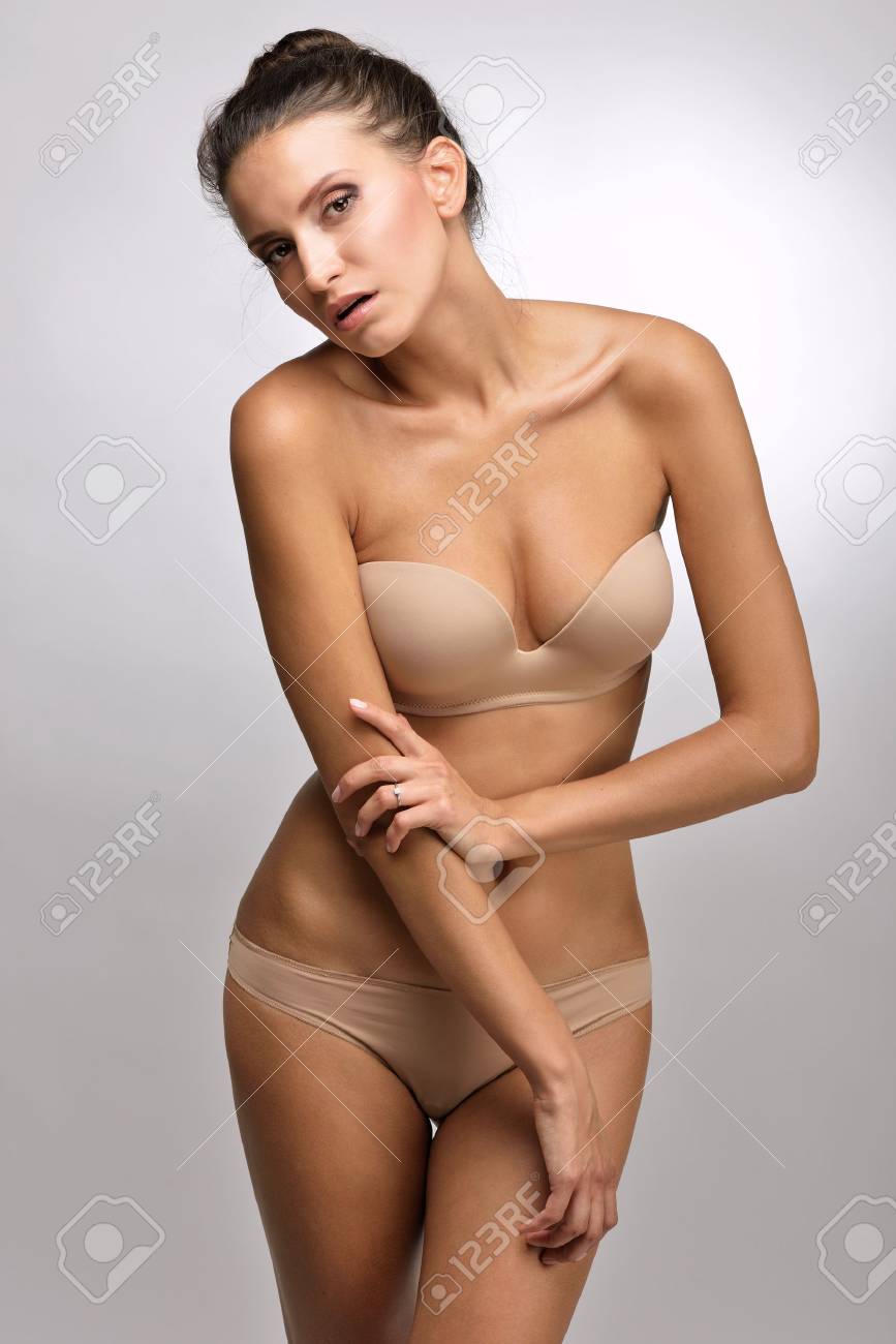 lenceria color carne