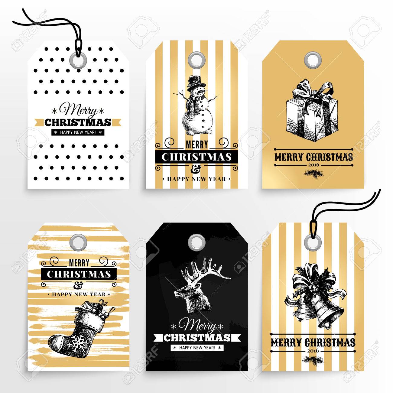 クリスマス セールをタグします 幸せな新しい年のラベルを設定します 手描きのスケッチ ビンテージ ベクトル イラスト ゴールド デザイン の写真素材 画像素材 Image