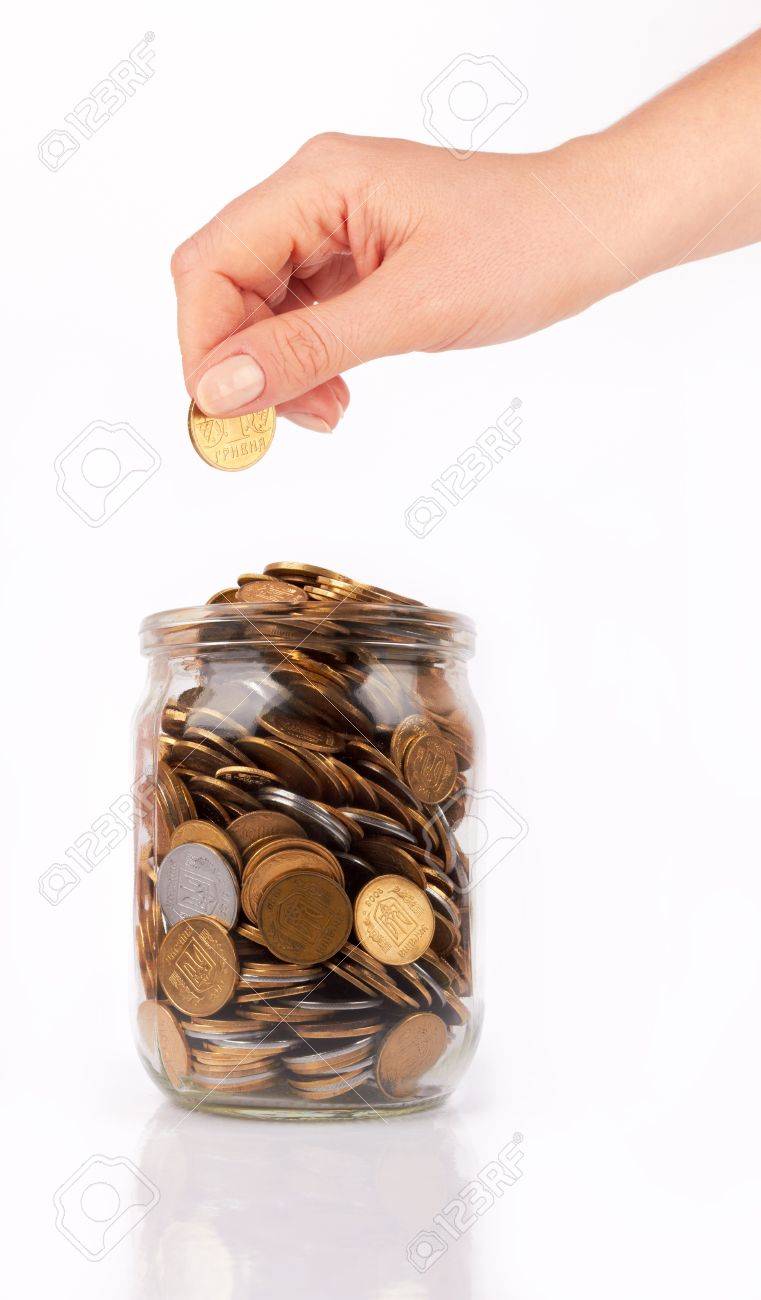 How to Put a Coin in a Coin Holder How to Put a Coin in a Coin Holder