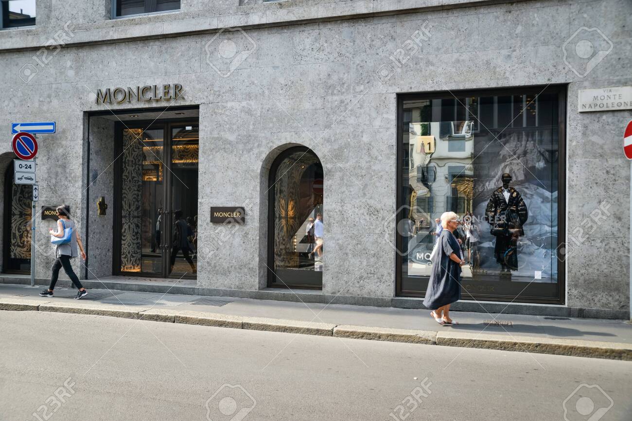 moncler italia