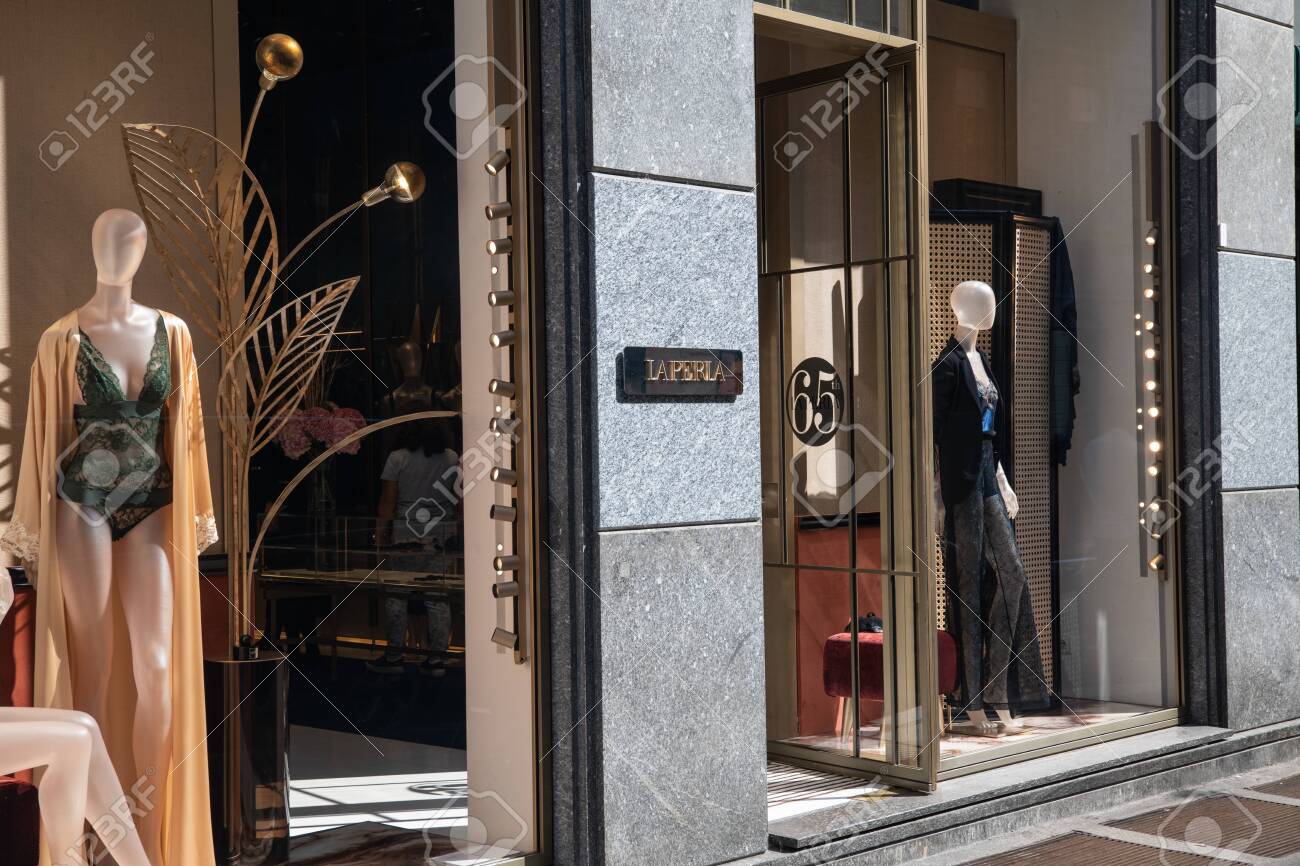 Milan Italy A September 21 2019 La Perla Store In Milan. Montenapoleone Area. Fashion Week Shopping 123RF Image 139236554