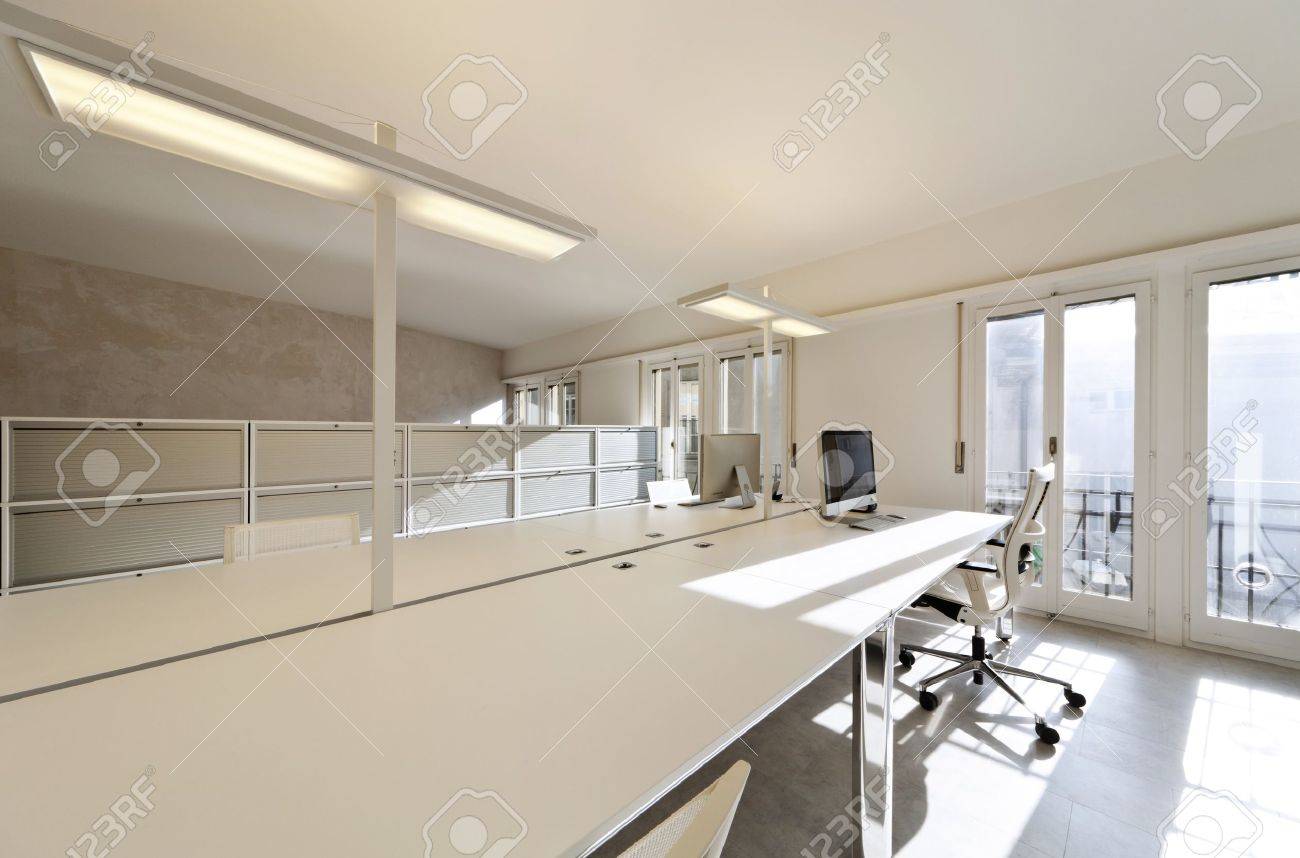 büro innenarchitekt innenarchitekt sarah modernen büroinnenarchitektur weißen möbeln standardbild 13036689 weißen lizenzfreie fotos büro innenarchitekt innenarchitekt sarah modernen büroinnenarchitektur weißen möbeln standardbild 13036689 weißen lizenzfreie fotos