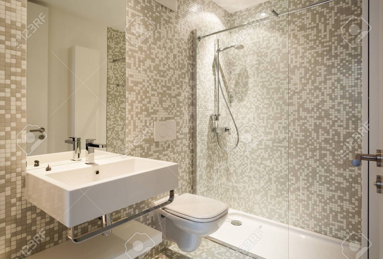 Interior Nueva Casa, Ver Moderno Cuarto De Baño Fotos, Retratos ... Interior Nueva Casa, Ver Moderno Cuarto De Baño Fotos, Retratos ...