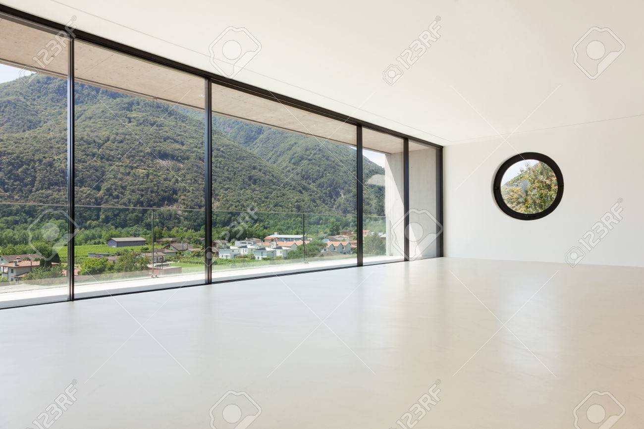 家のインテリア モダンな建築 広い部屋 窓からの眺め の写真素材 画像素材 Image 家のインテリア モダンな建築 広い部屋 窓からの眺め の写真素材 画像素材 Image