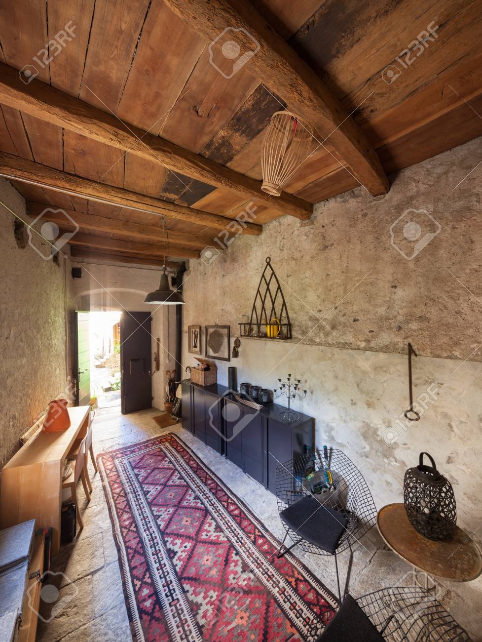 Maison Meublee Vintage Interieur Banque D Images Et Photos Libres De Droits Image 58767951