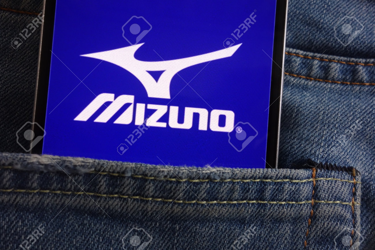 mizuno jeans