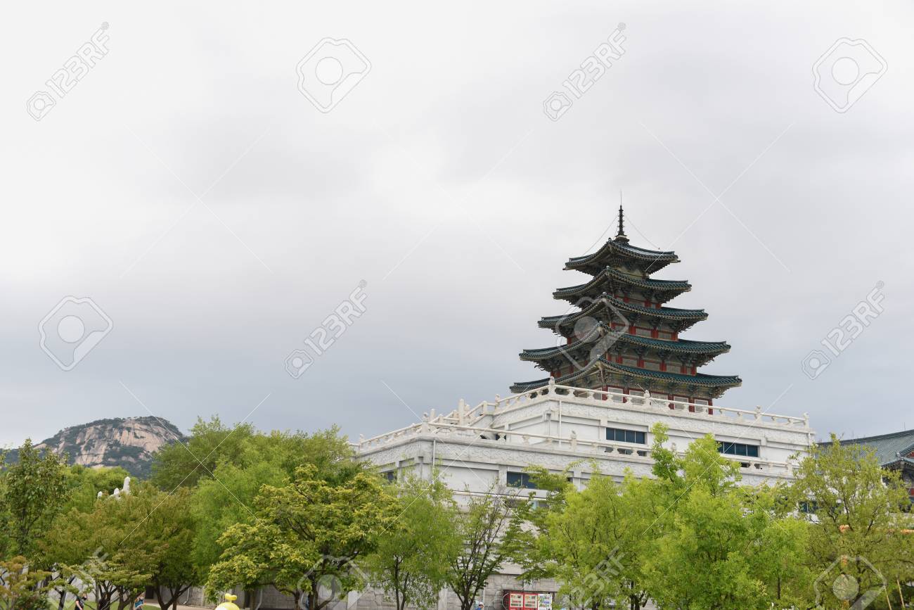 韓国ソウルの国立民俗博物館の塔 の写真素材 画像素材 Image 韓国ソウルの国立民俗博物館の塔 の写真素材 画像素材 Image