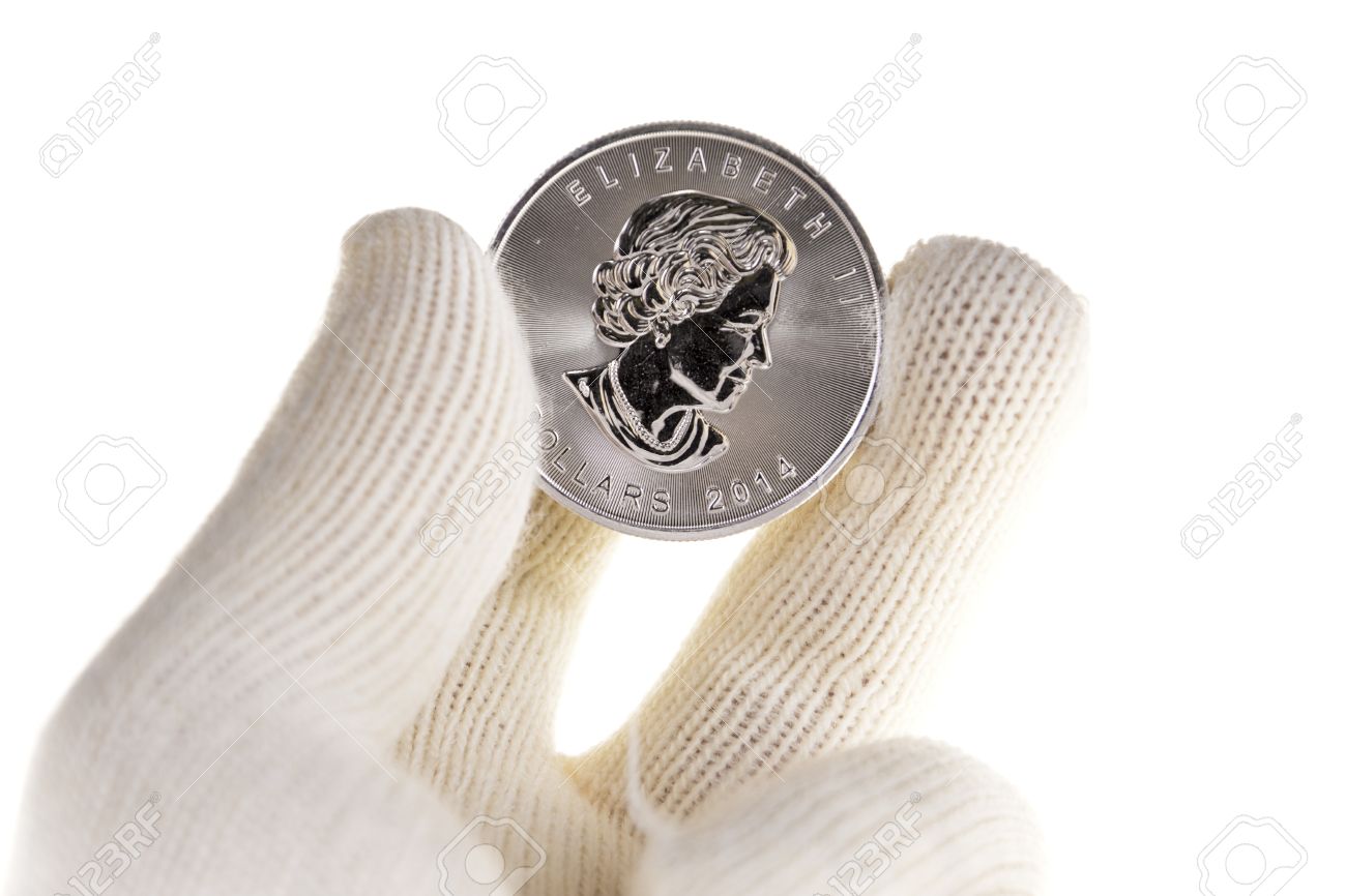 캐나다 실버 코인 투자, 1 온스 트로이 로열티 무료 사진, 그림, 이미지 그리고 스톡포토그래피. Image 38673569