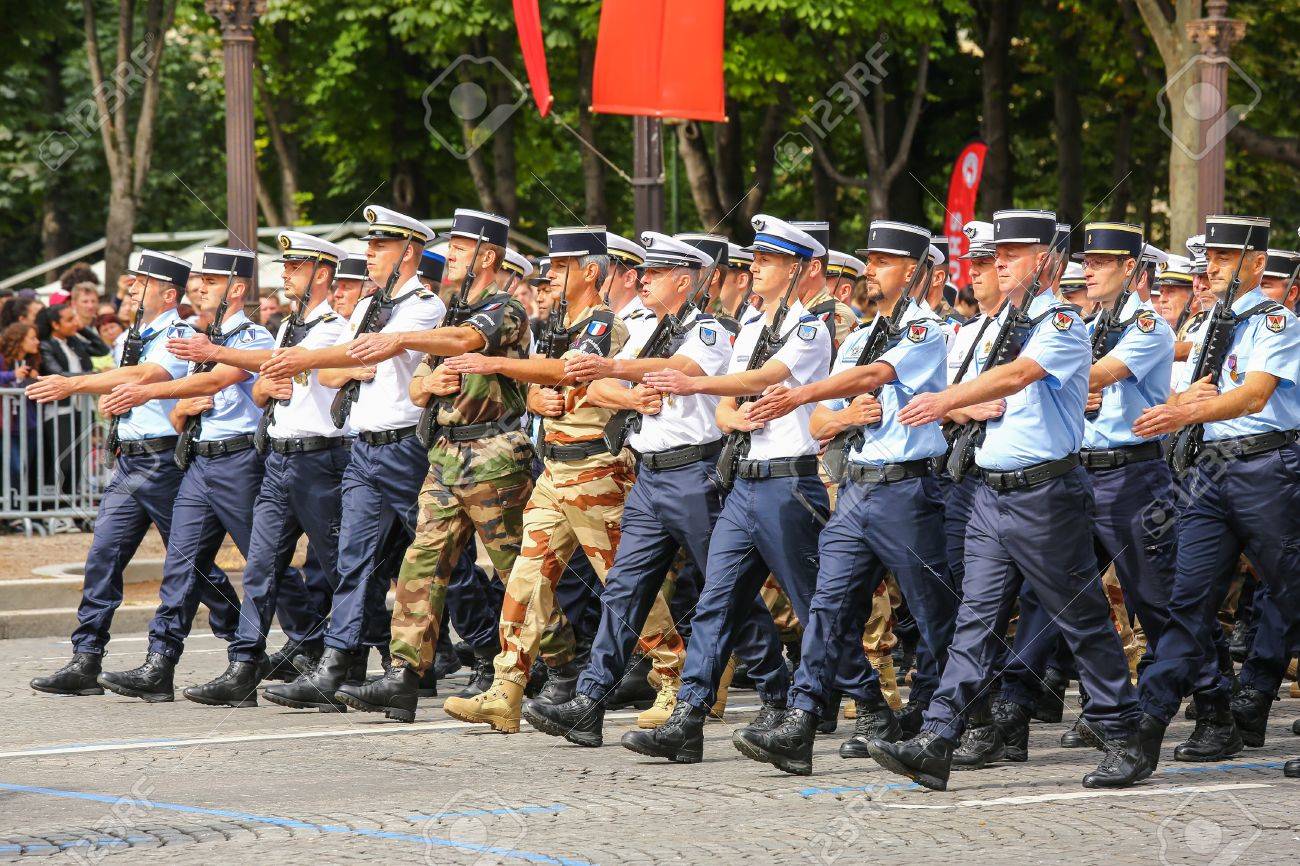 憲兵隊 