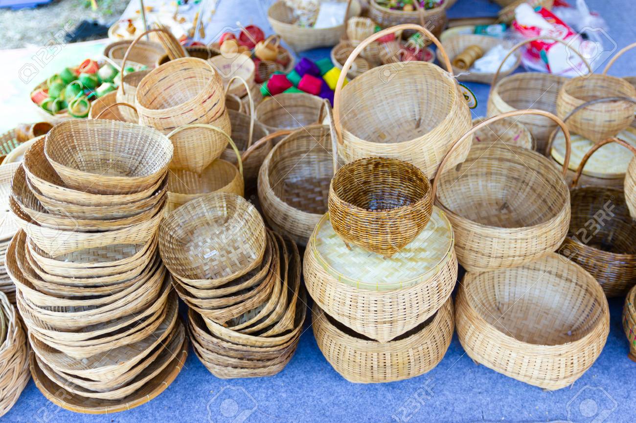 Community Products Weaving A Wicker Basket Basketry Fruit Basket Stock Photo Picture And Royalty Free Image Image 118113444