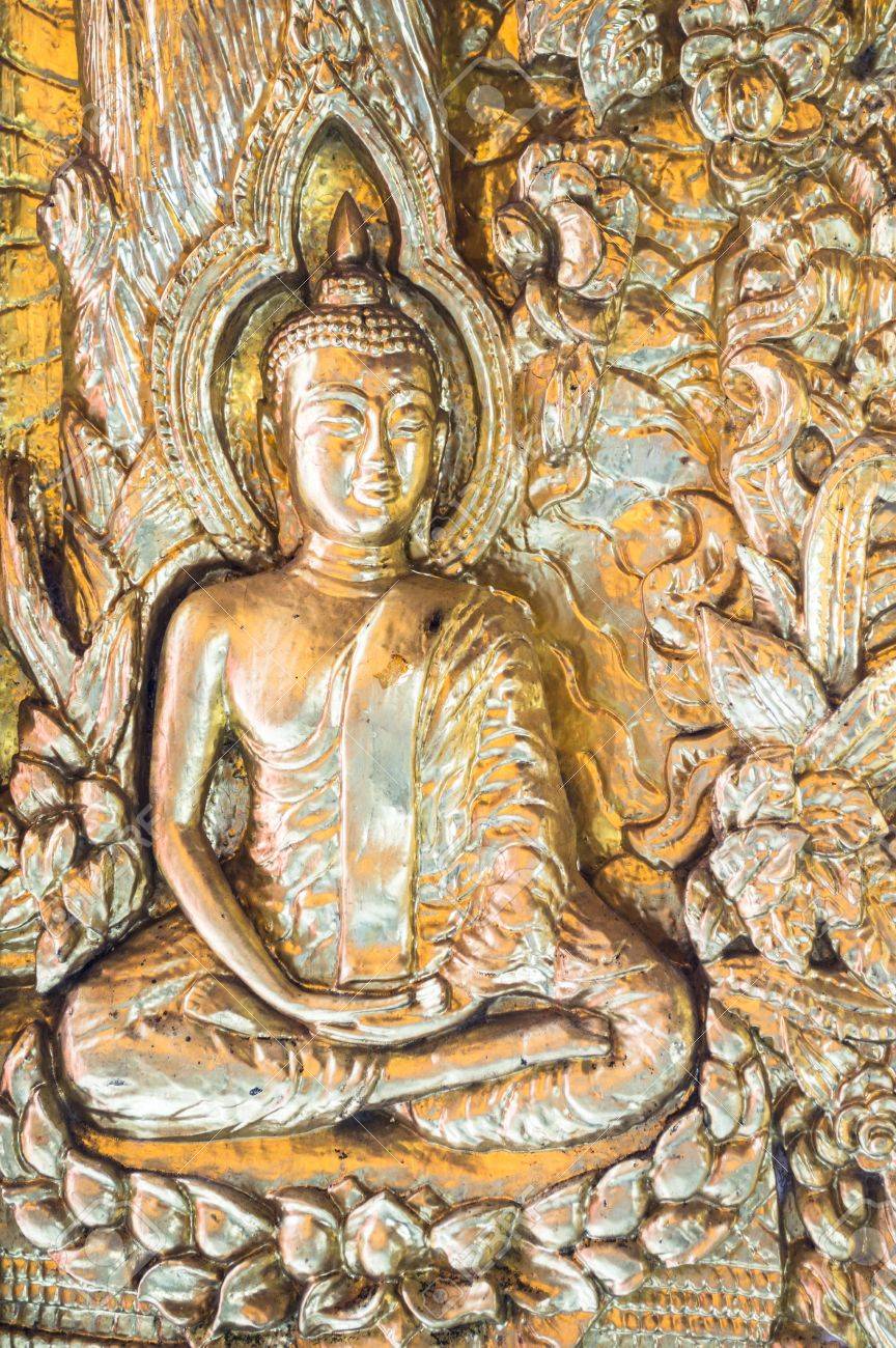 Metal buddha on the door in Wat phra Taen Sila Art, Uttaradit, Thailand. - 17046104 Metal buddha on the door in Wat phra Taen Sila Art, Uttaradit, Thailand. - 17046104