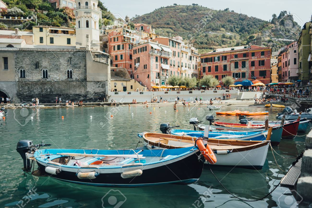 Boats in the Vernazza bay in National park Cinque Terre, Liguria, Italy - 126486544 Boats in the Vernazza bay in National park Cinque Terre, Liguria, Italy - 126486544