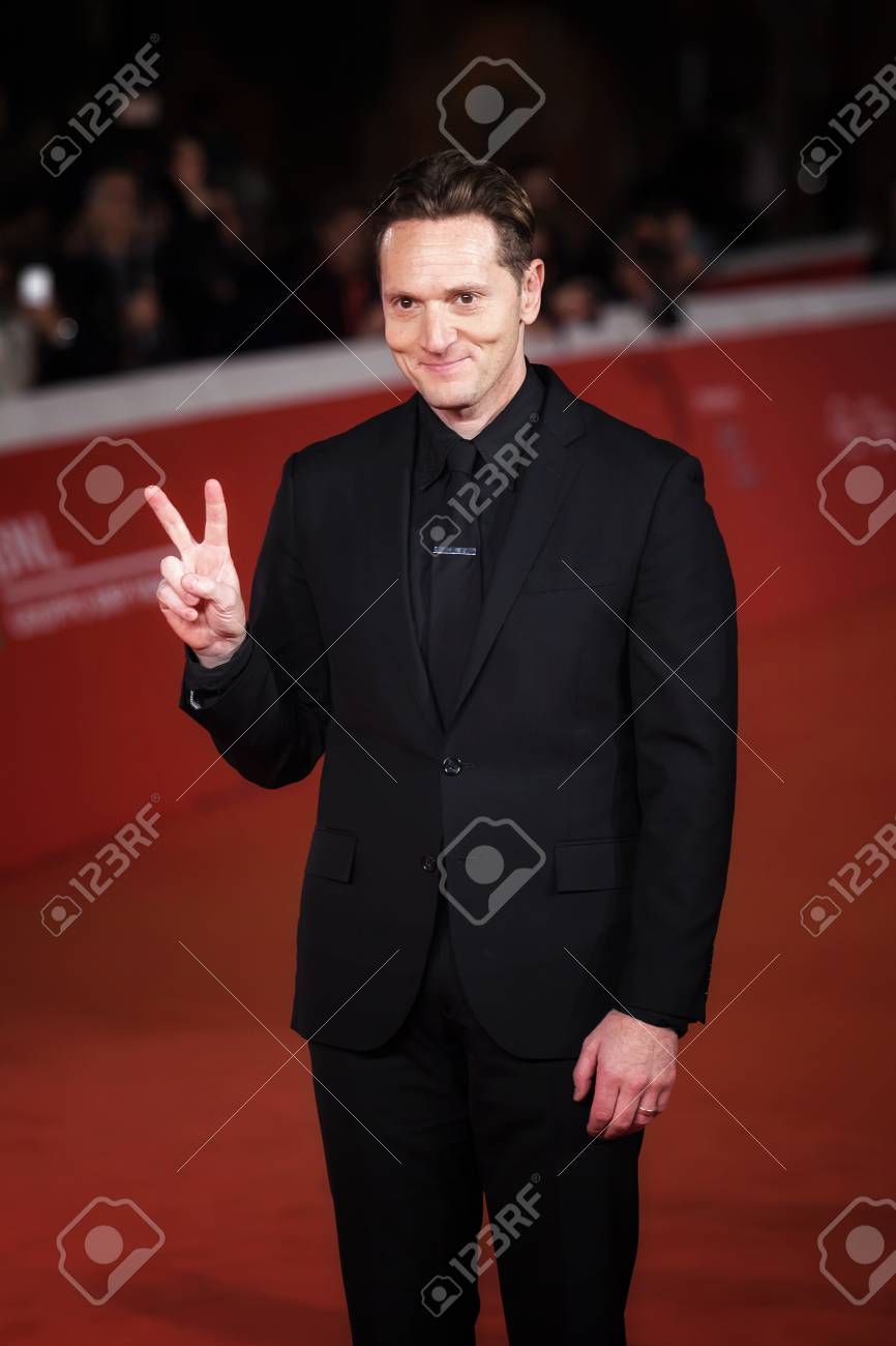 ローマ イタリア 16 年 10 月 17 日 マット ロスはパルコ デラ ムジカ公会堂で 11 ローマ映画祭 キャプテン素晴らしい のレッド カーペットを歩きます の写真素材 画像素材 Image