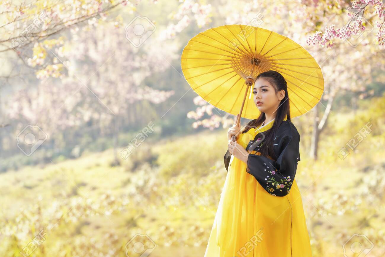 yellow hanbok