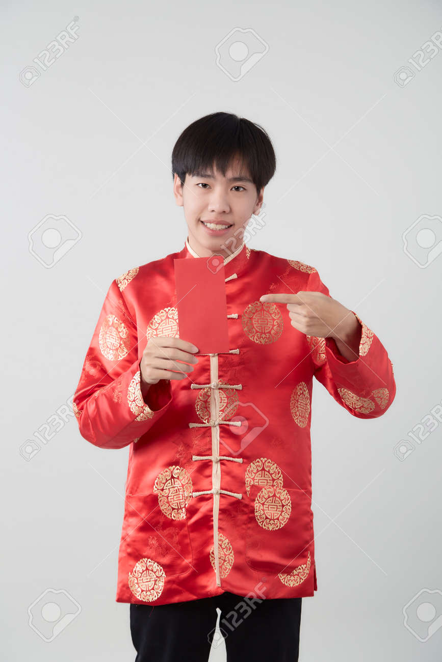 envelope collar suit