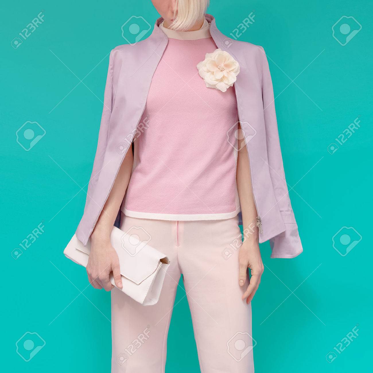 Fashion blond girl in glamorous summer clothes with stylish accessories. Summer bright freshness - 40336040 Fashion blond girl in glamorous summer clothes with stylish accessories. Summer bright freshness - 40336040