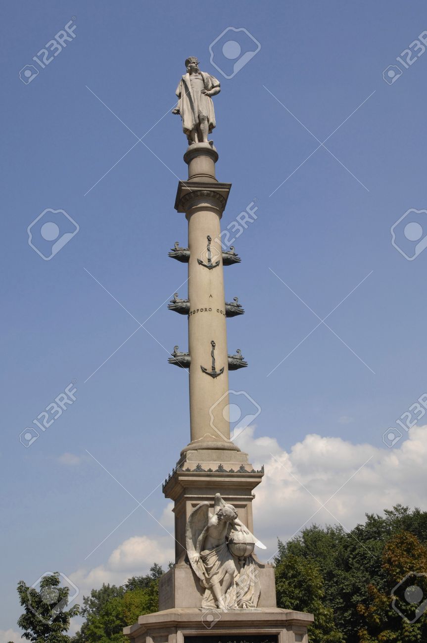 17825688-Vista-della-statua-di-Cristoforo-Colombo-a-Columbus-Circle-New-York-City-Stati-Uniti-d-America--Archivio-Fotografico.jpg
