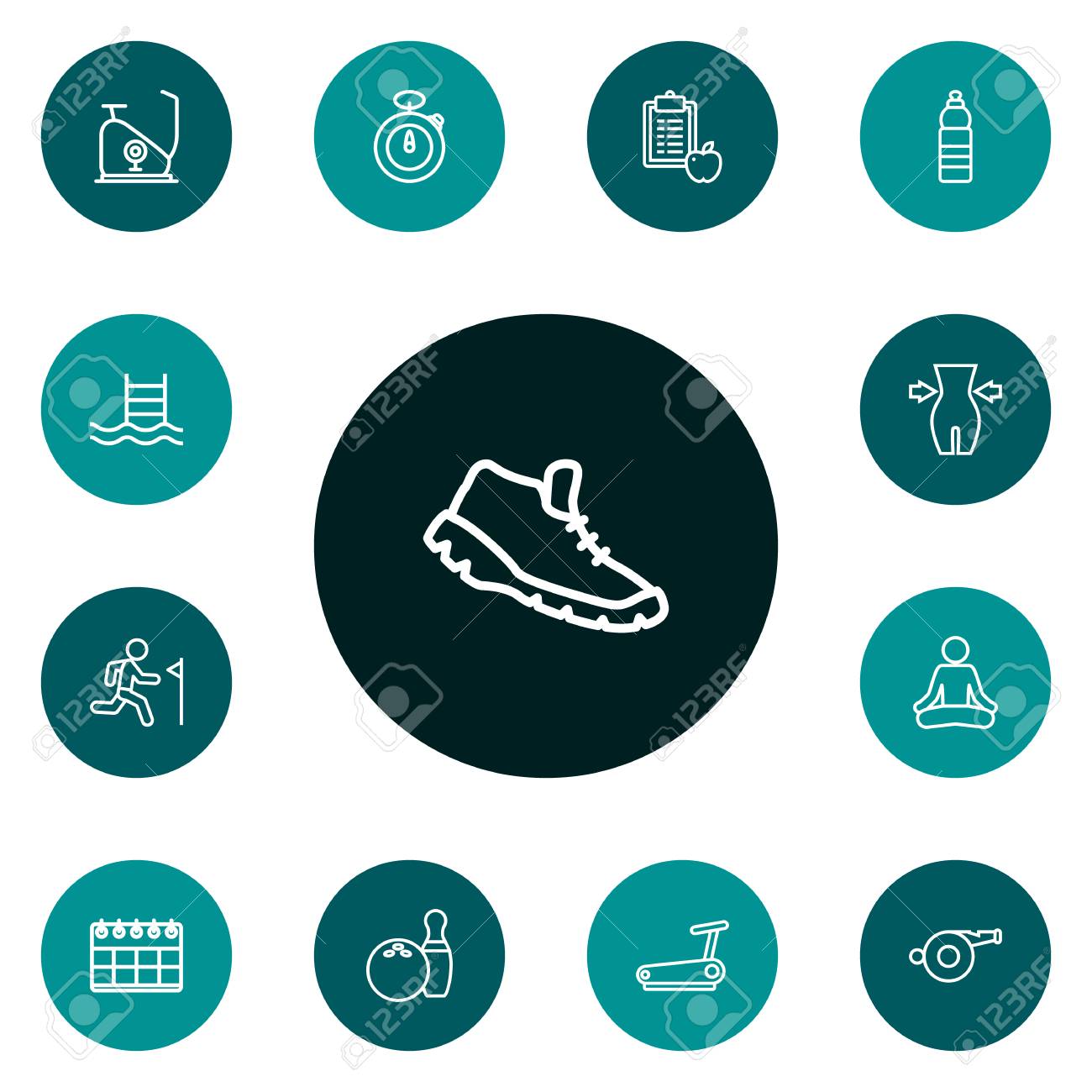 13フィットネスアウトラインアイコンセット カレンダー ホイッスル ヨガやその他の要素のコレクションのセット のイラスト素材 ベクタ Image