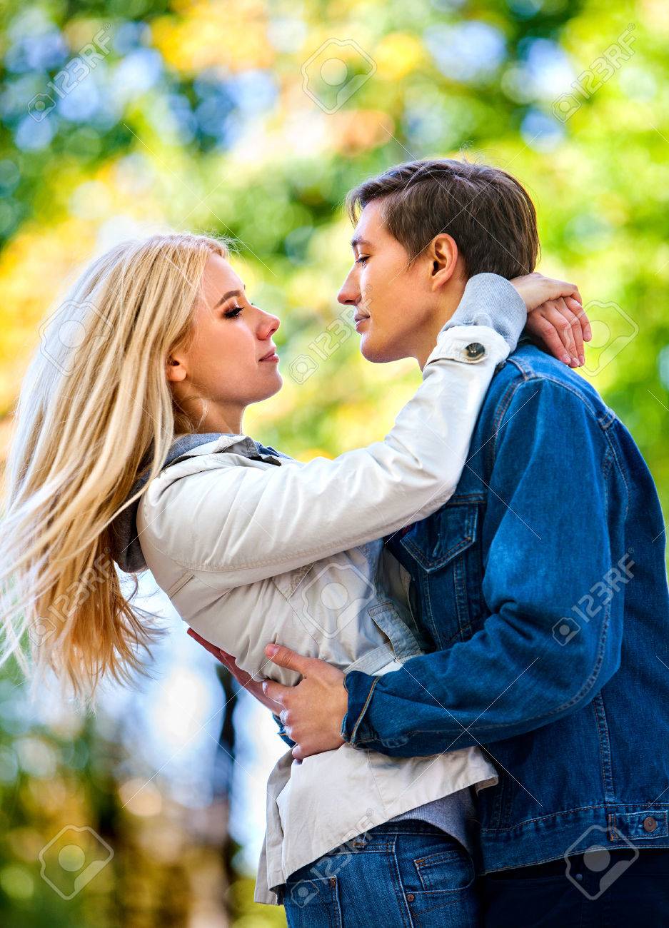 couple watch each other