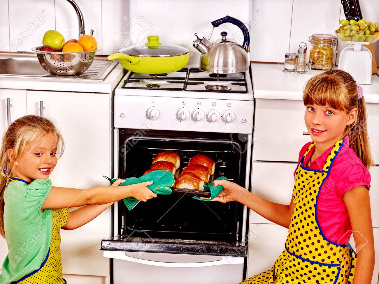 childrens baking oven