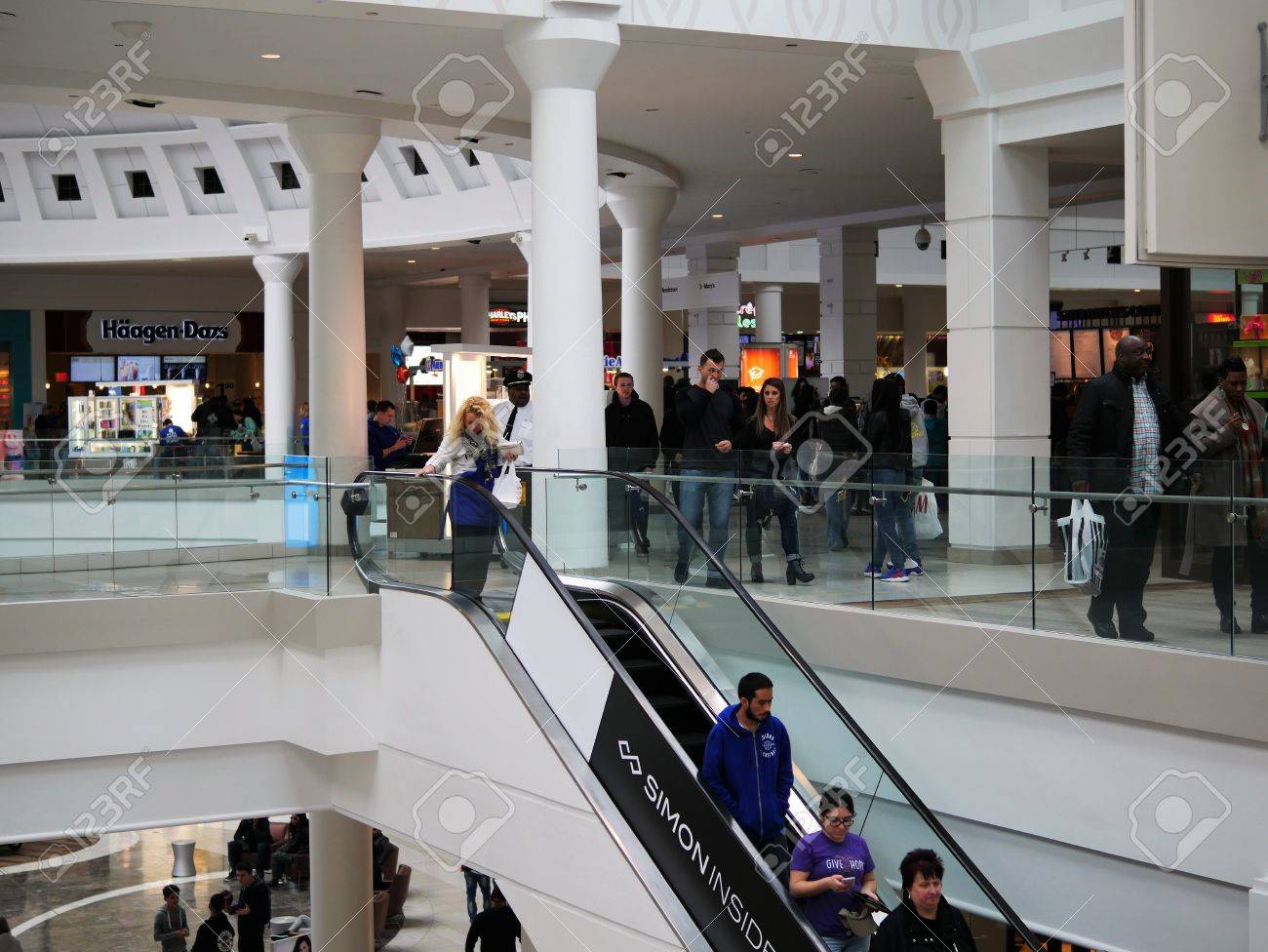 new jersey shopping mall