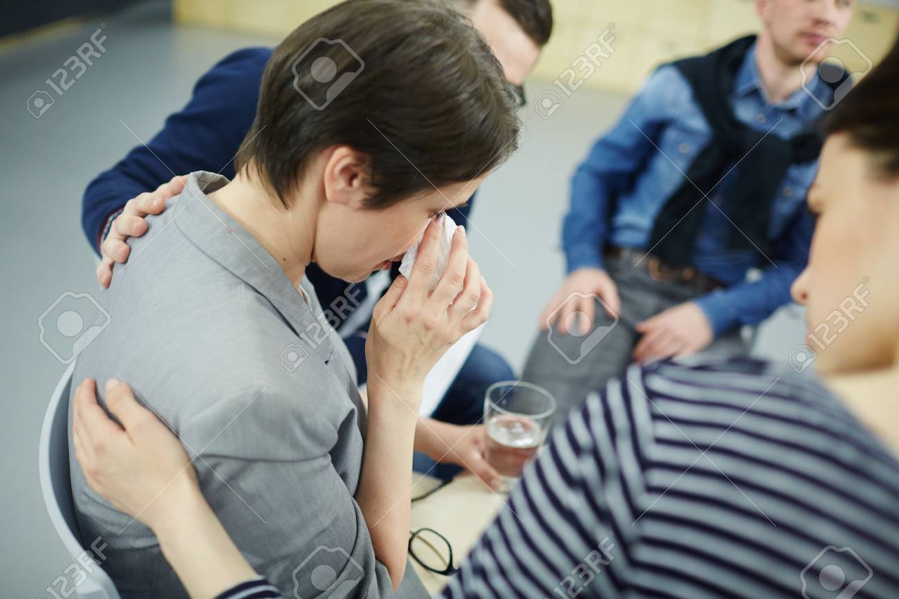 欲求不満の女性を支援 の写真素材 画像素材 Image