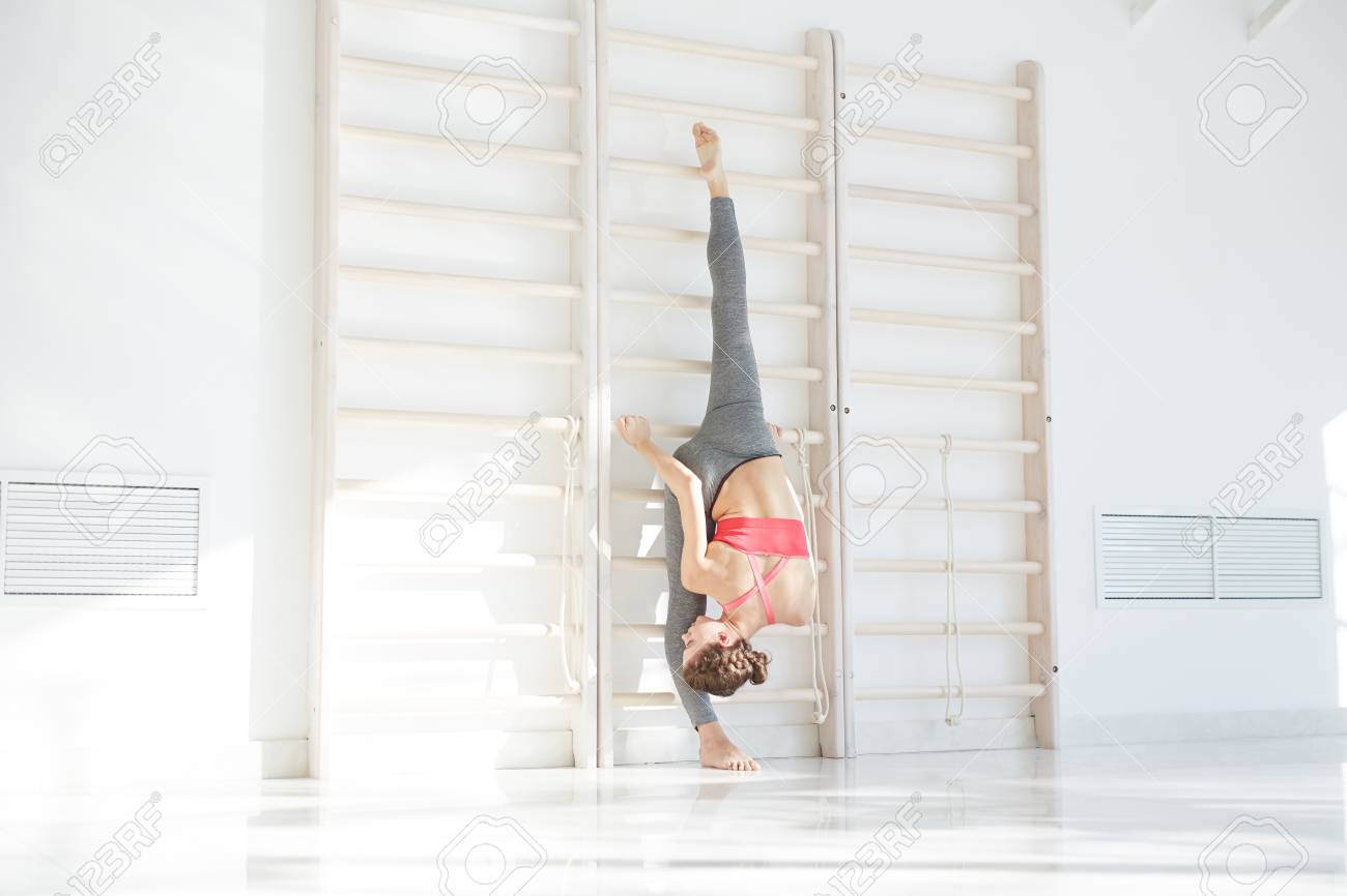 stretching wall bars