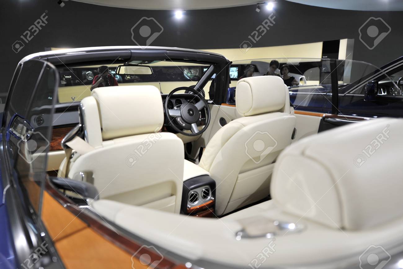 Munich June 8 Interior Of Rolls Royce Phantom Drophead Coupe