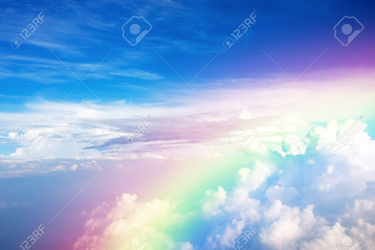 青い空と雲と虹の写真素材・画像素材 Image 32161509