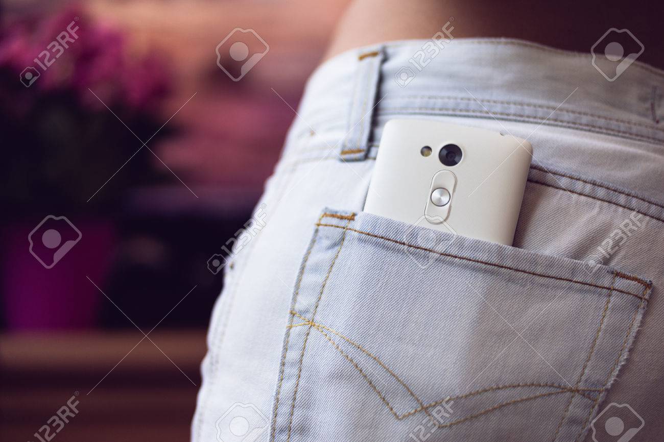 womens jeans with design on back pocket