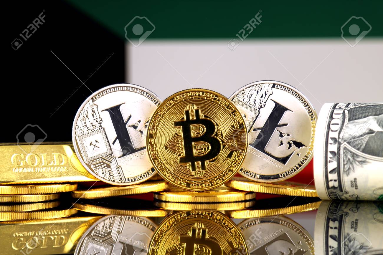 Versión Física De Bitcoin, Litecoin, Oro, Dólar Estadounidense Y Bandera De  Kuwait. Imagen Conceptual Para Inversores En Criptomonedas, Oro Y Dólares.  Fotos, retratos, imágenes y fotografía de archivo libres de derecho. Image