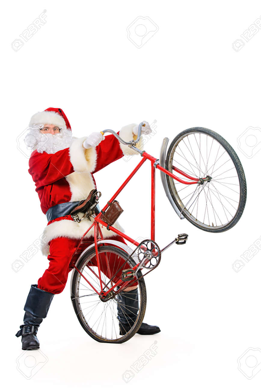 Actieve Jolly Santa Claus Poseren Met Zijn Fiets. Geïsoleerd Op Witte Achtergrond. Studio Shot. Kerst Concept. Royalty-Vrije Foto, Plaatjes, Beelden En Stock Fotografie. Image 49392910.
