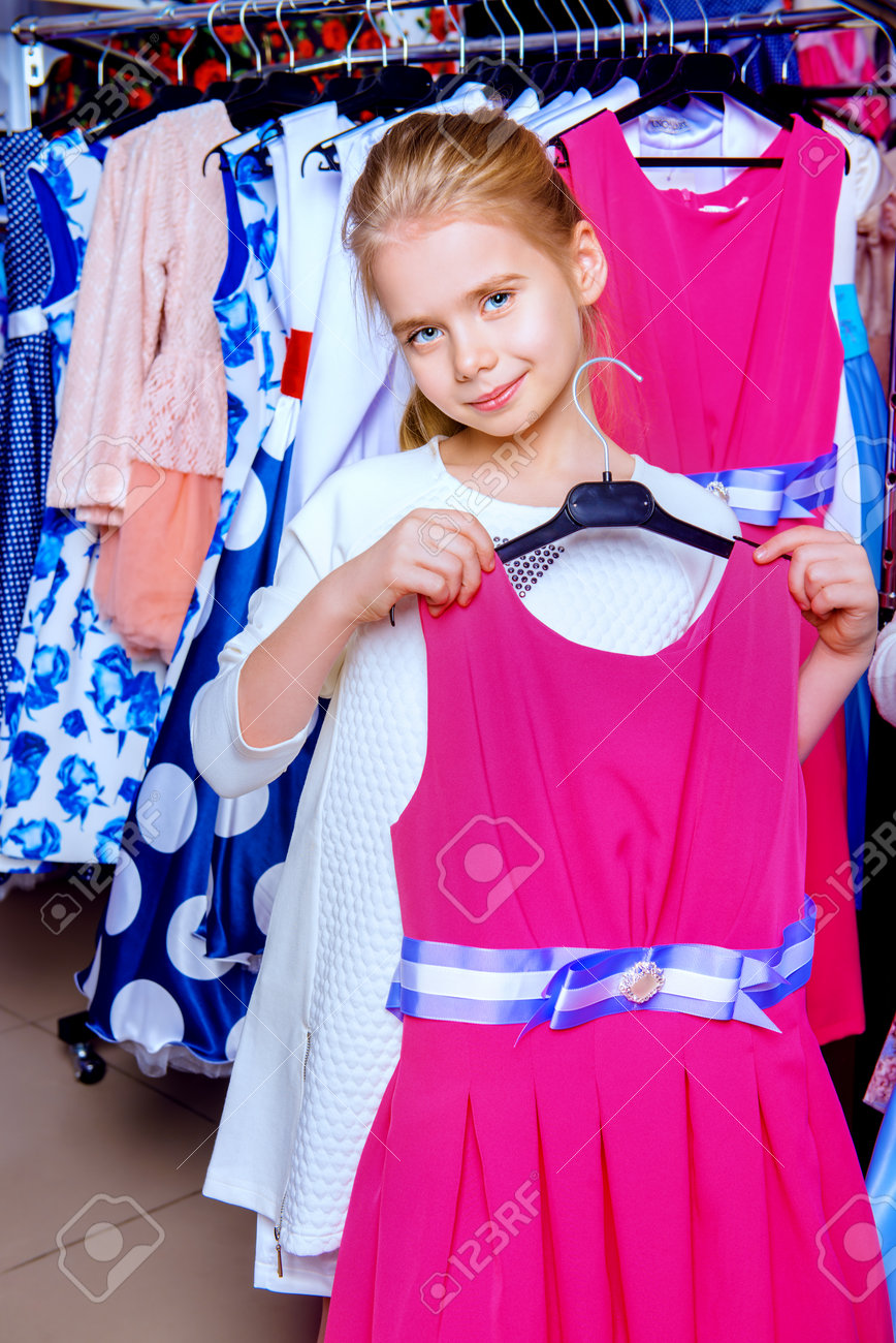 pretty little dress shop